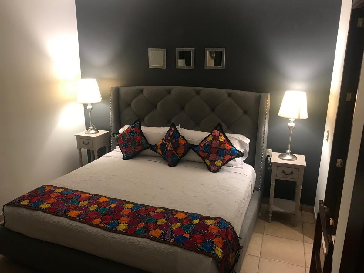 Del Centro Hotel Bernal Ngoại thất bức ảnh